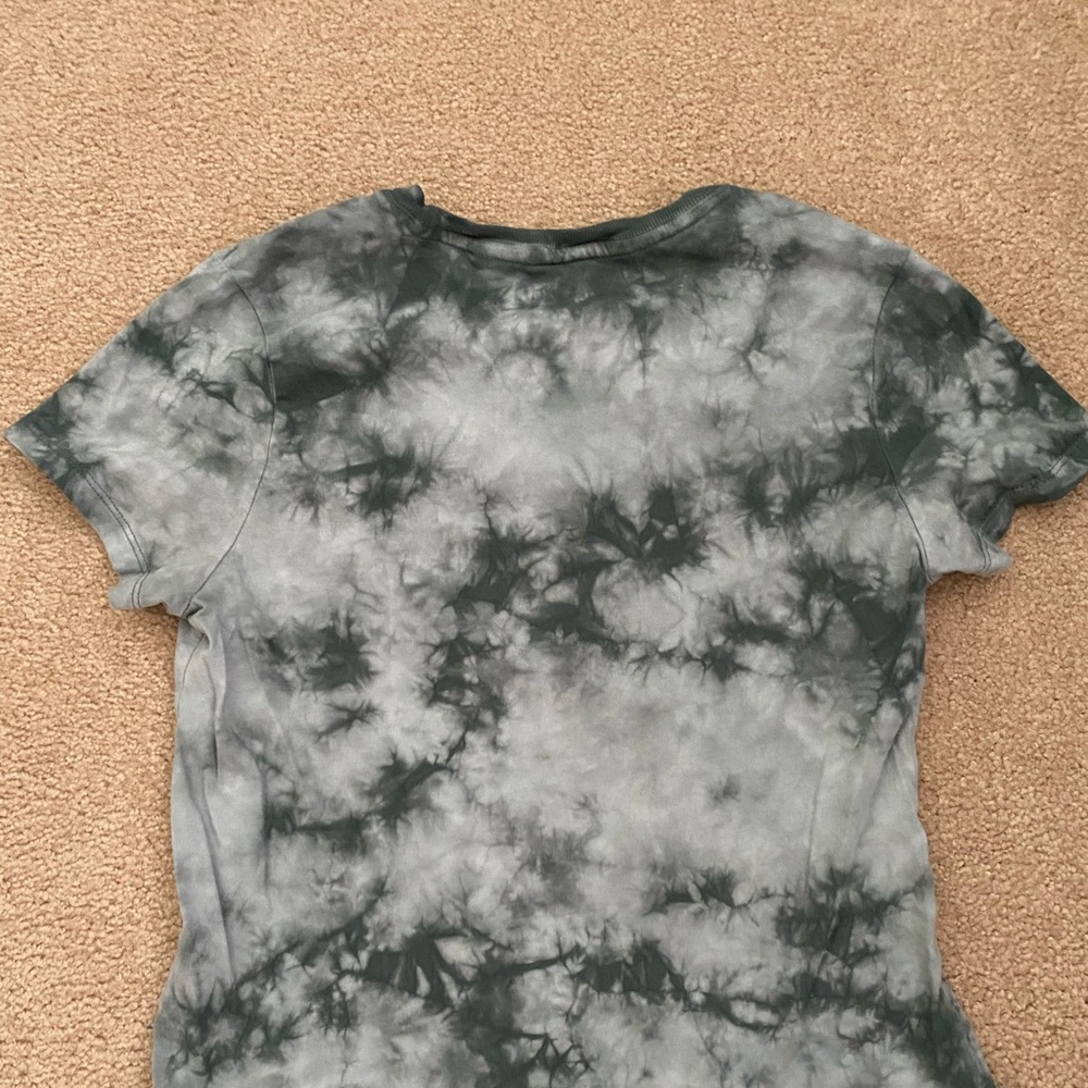 pacsun tye dye cropped tee